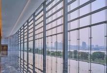 广州保利洲际酒店-14米高落地玻璃墙
