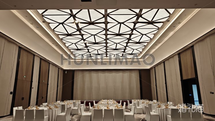 广州之窗皇冠假日酒店 -