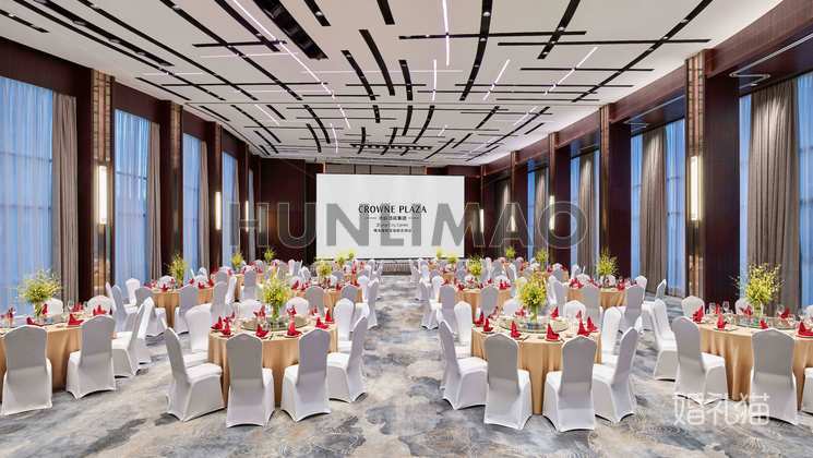 珠海粤财皇冠假日酒店-