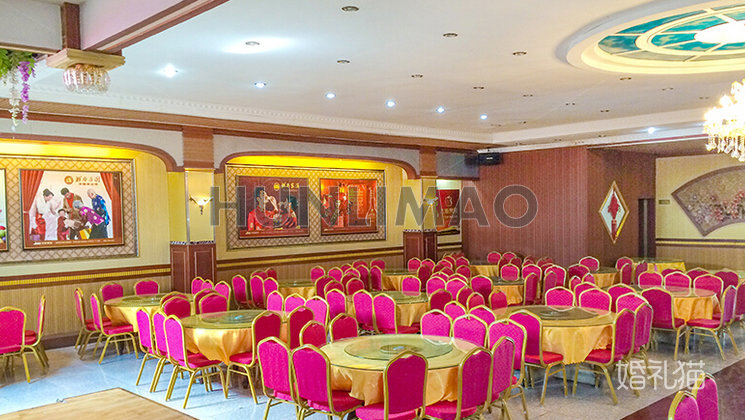 万家灯火喜庆酒店-