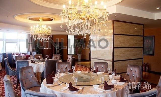 鞍山格林东方假日酒店-