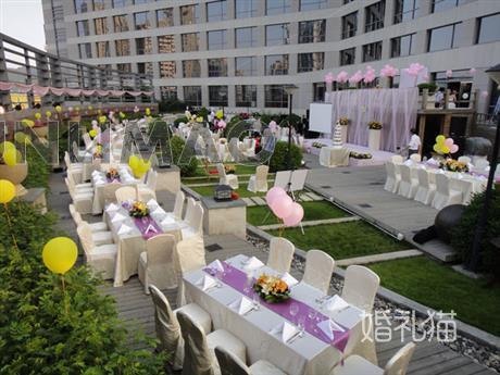 磐基皇冠假日酒店-