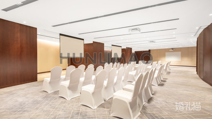 珠海粤财皇冠假日酒店-