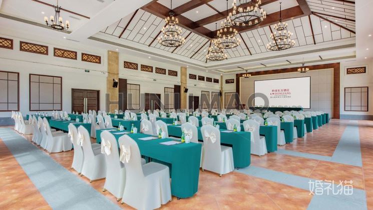 韶关乳源蓝山源岭南东方温泉酒店-