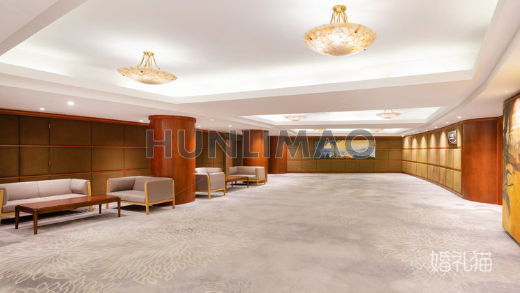 珠海粤财皇冠假日酒店-