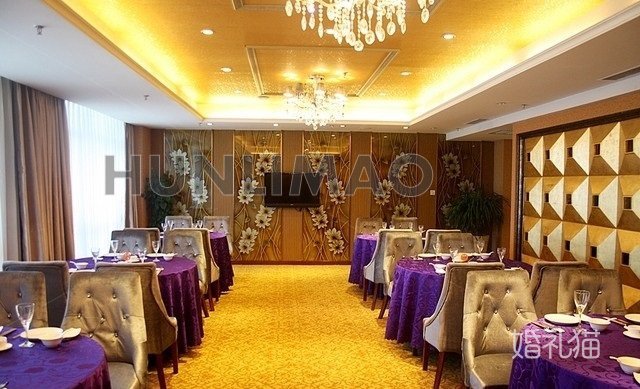 鞍山格林东方假日酒店-