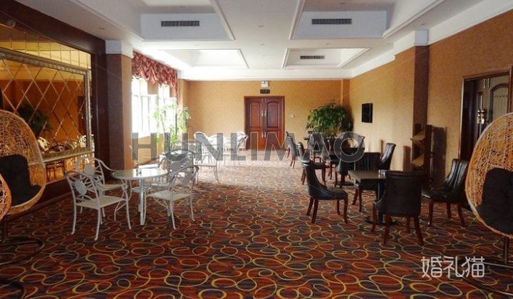 鞍山龙源假日温泉酒店-