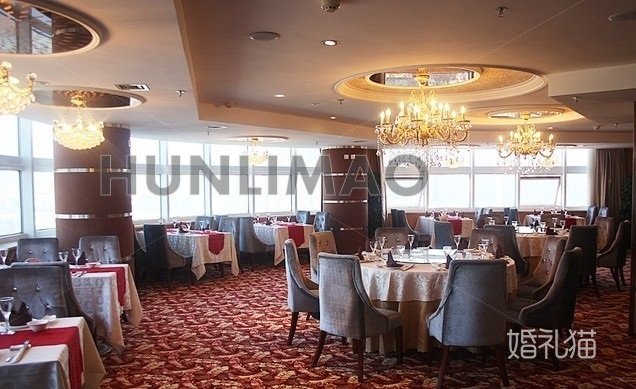 鞍山格林东方假日酒店-