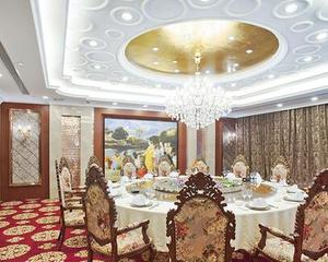 百盛天地（月亮湾店）