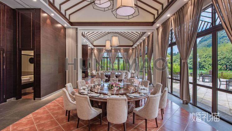 韶关乳源蓝山源岭南东方温泉酒店-