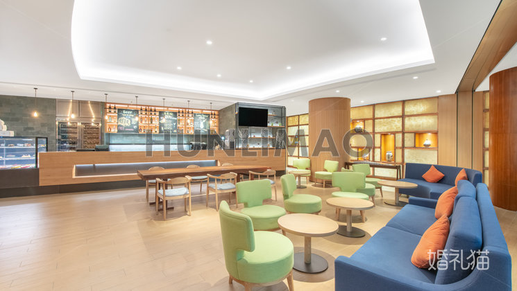 珠海粤财皇冠假日酒店-