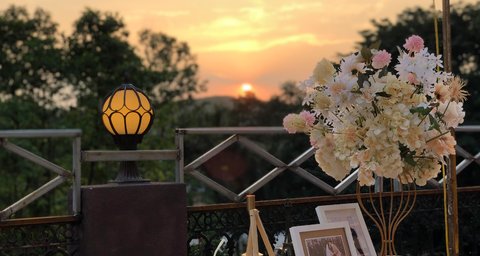 htl_f3dacda7772043e0acd7c0ee1b95aad8.jpg