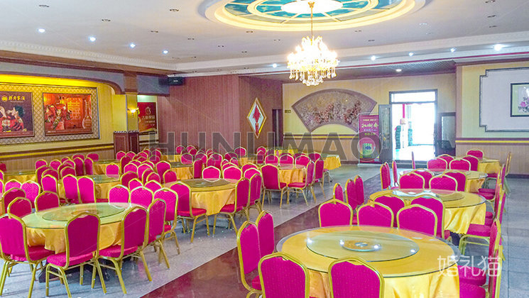 万家灯火喜庆酒店-