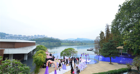 htl_fff6b7f91a0e4dcb87ea7266b26d362f.jpg